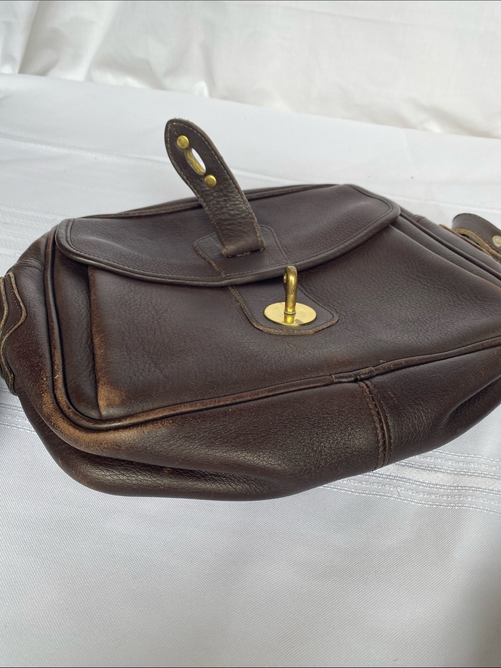 Vintage Dooney & Bourke Dark Brown Leather Crossbody Bag Purse - Picture 8 of 8